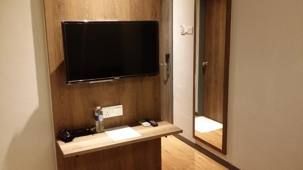 Go Hotel Subang Jaya Exterior foto