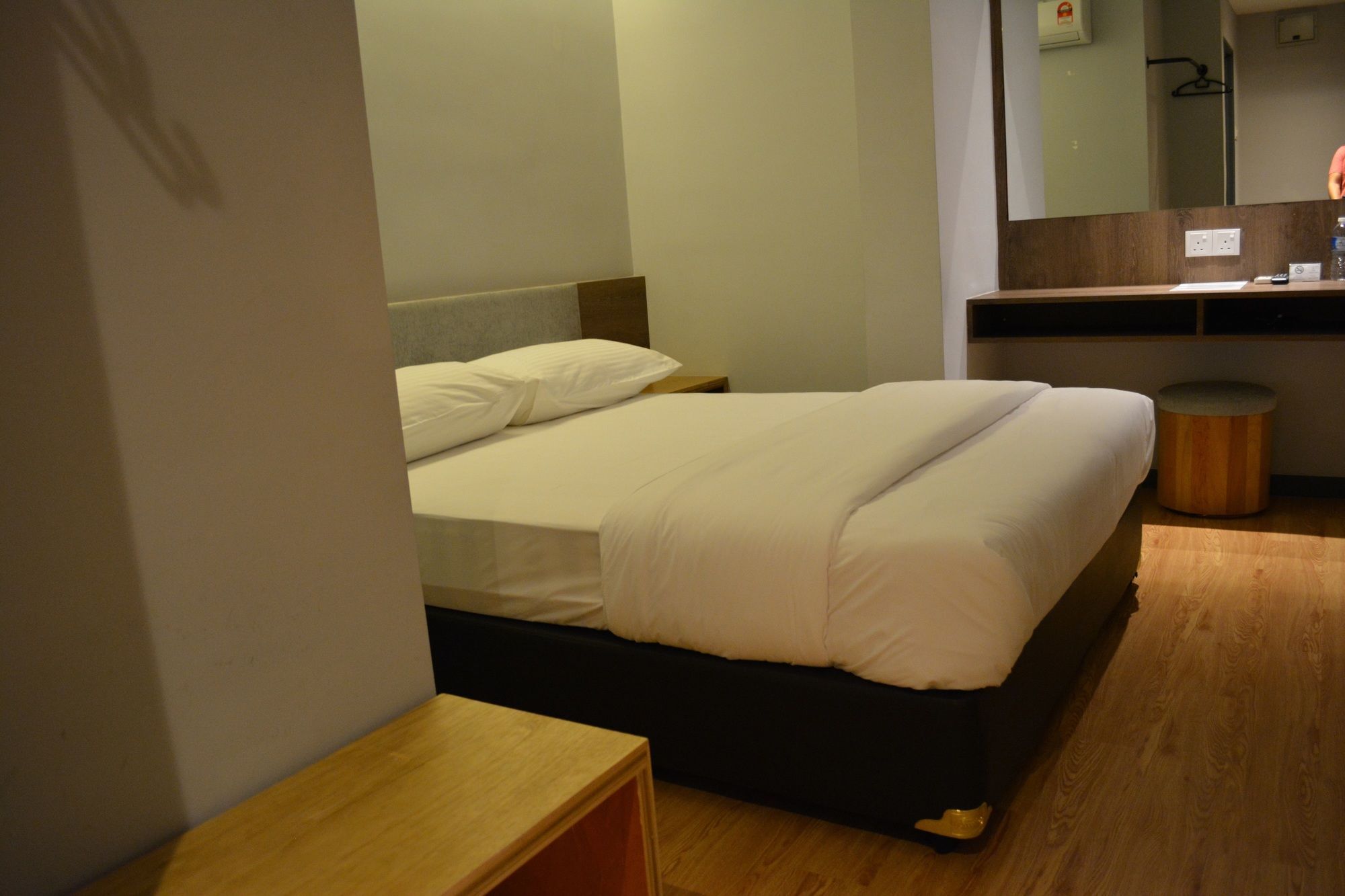 Go Hotel Subang Jaya Exterior foto