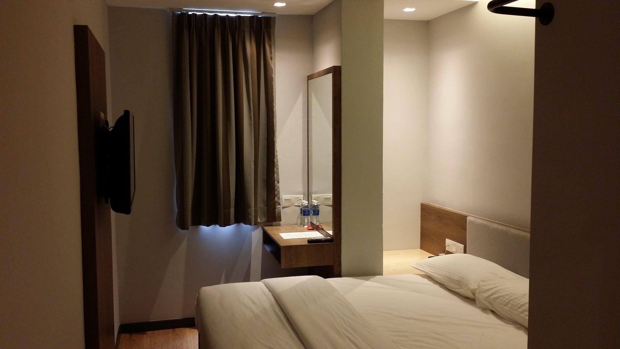 Go Hotel Subang Jaya Exterior foto