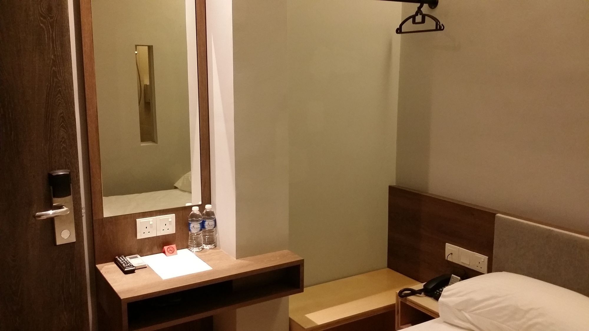 Go Hotel Subang Jaya Exterior foto
